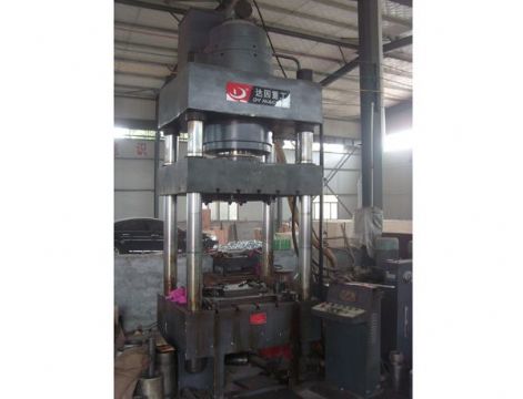 點(diǎn)擊查看詳細(xì)信息<br>標(biāo)題：Hydraulic press -500 閱讀次數(shù)：1716